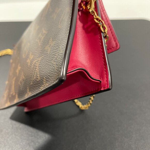 Louis Vuitton Monogram Fiore Wallet on Chain (JB1289) - Picture 5 of 14